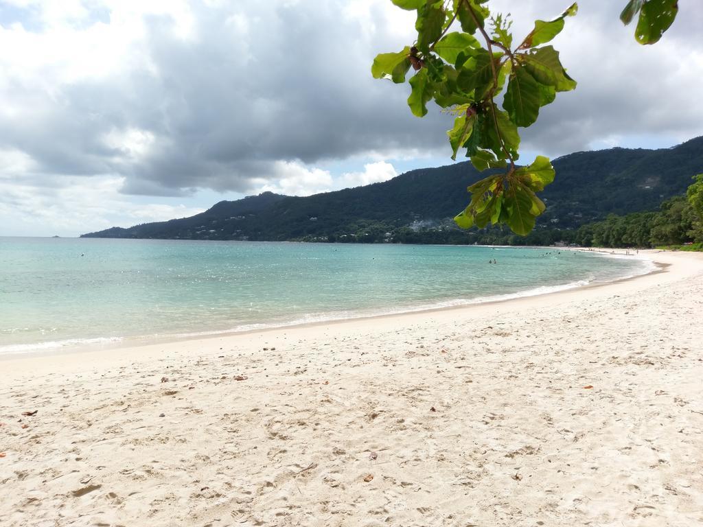 Flower Garden Self-Catering Apartments Beau Vallon  Exterior photo